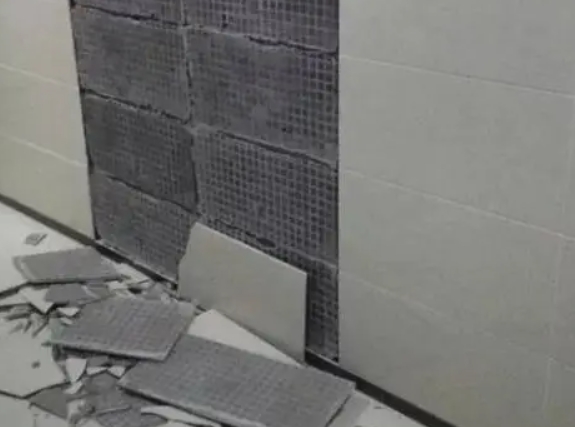 咸阳瓷砖空鼓维修公司分享下咸阳墙砖松动维修的知识